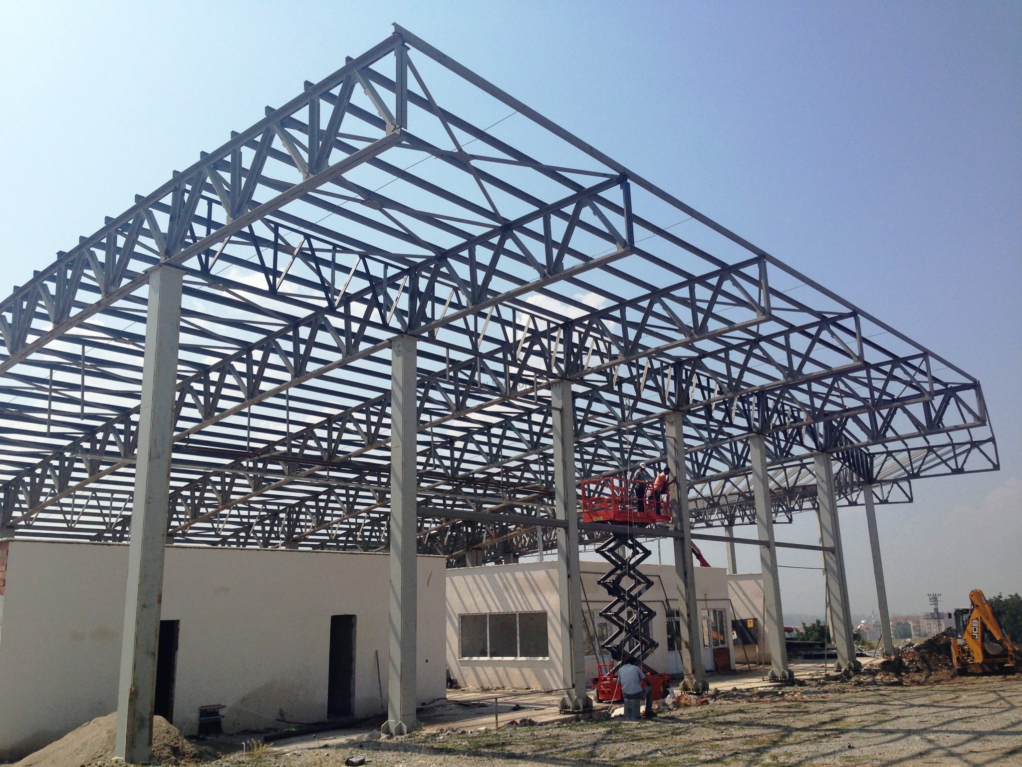 Hazır Hafif Çelik Konstrüksiyon Makaslı Kirişli 1200 m2 Depo Fabrika Hangar Fiyatları